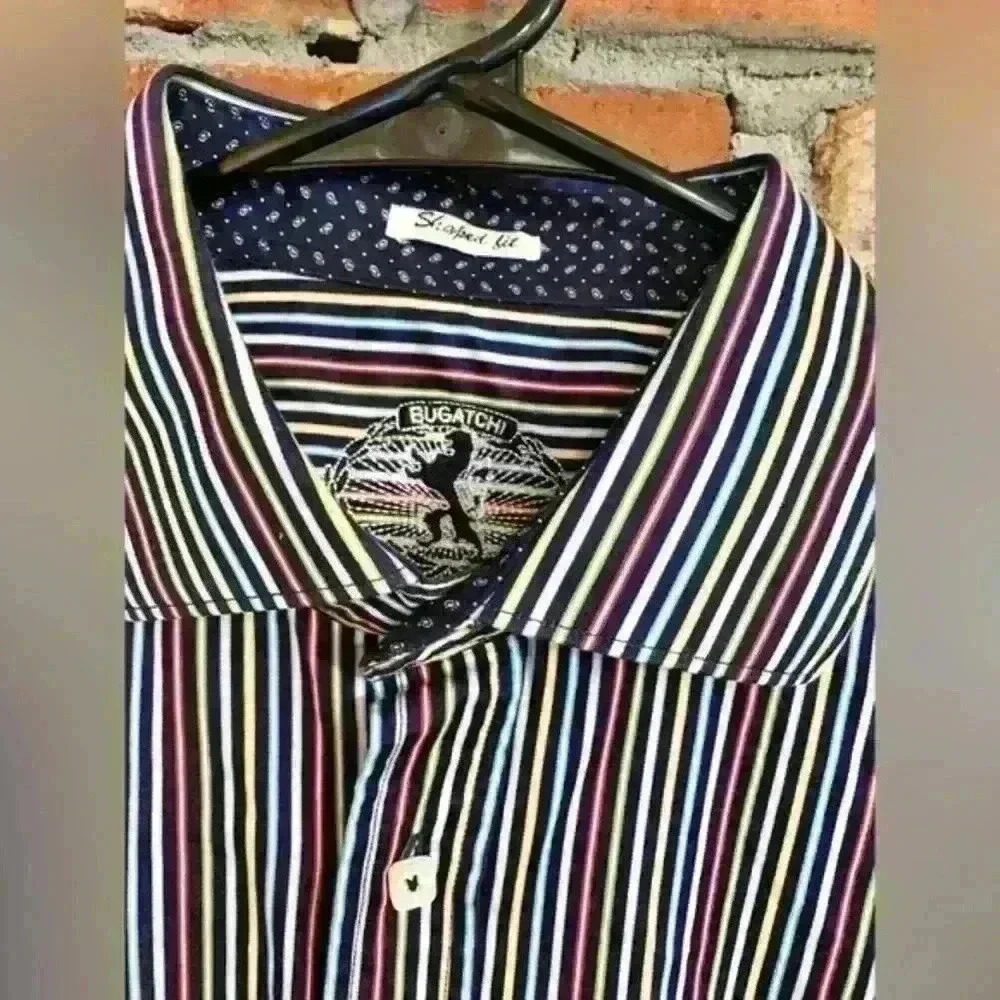 Bugatchi Striped Button Down Size‎ Medium - image 5